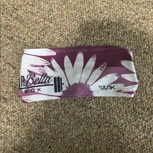 Junk/barbella box headband